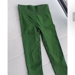 Women's Forest Green Leggings